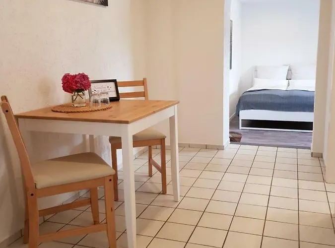 Jung * Kamp-Lintfort